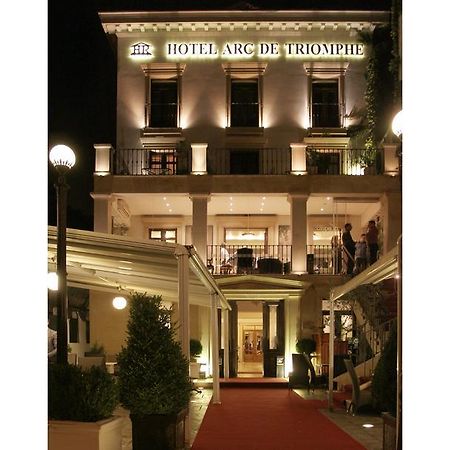Arc De Triomphe Apartments Bukarest Exterior foto